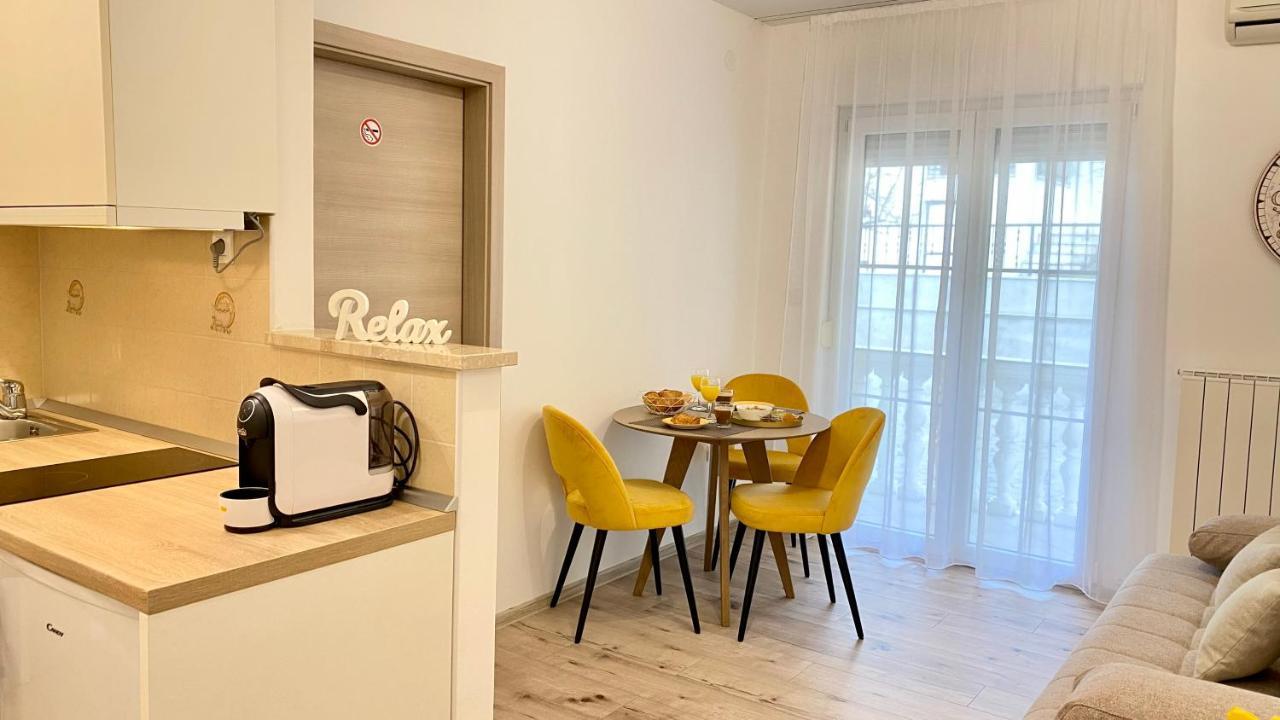 Apartment Komljenovic Pola Esterno foto