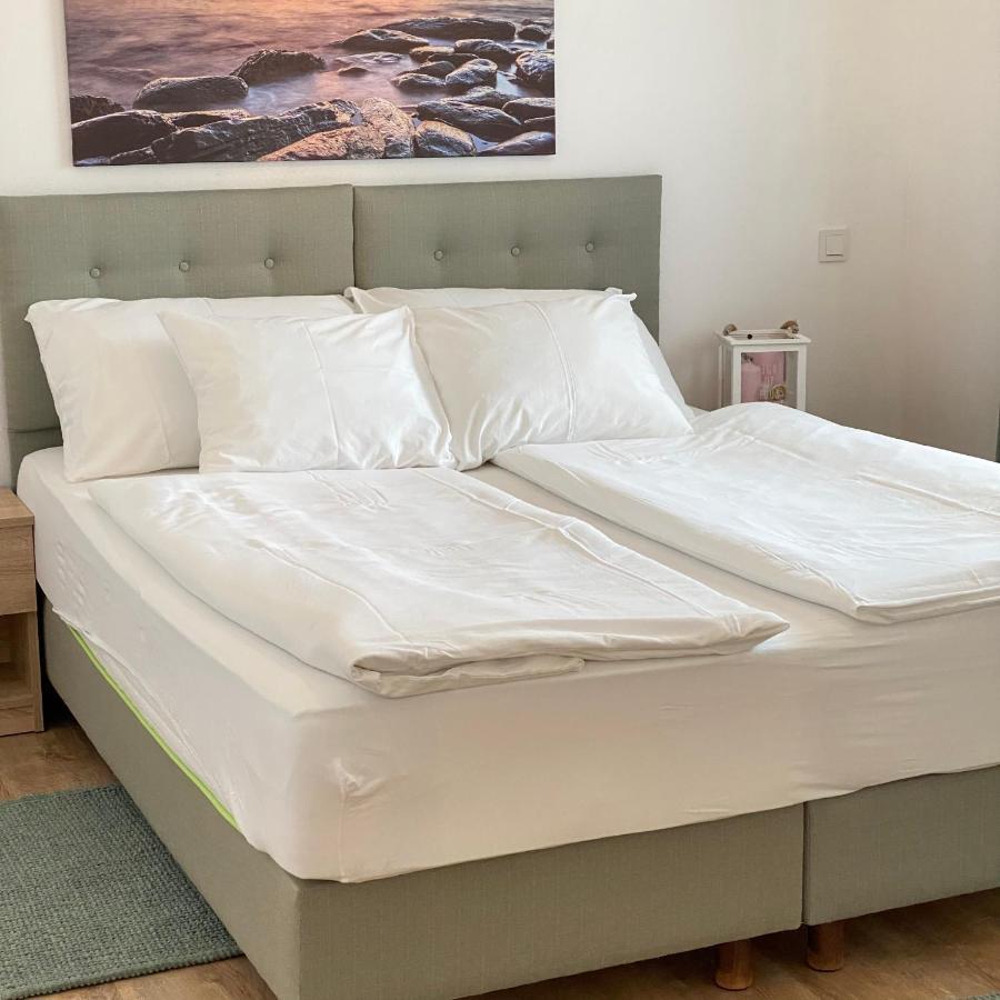 Apartment Komljenovic Pola Esterno foto